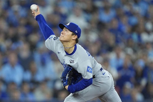 20251101_Yamamoto_Yoshinobu11_Reuters-650x433