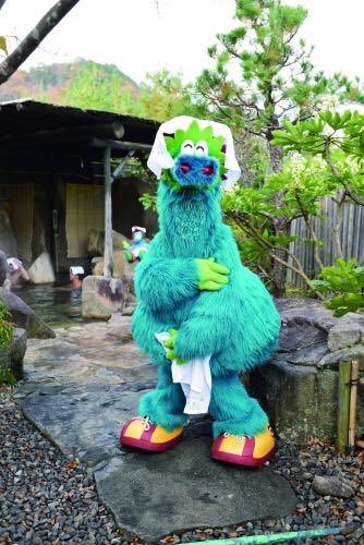 スラィリー裸恥隠