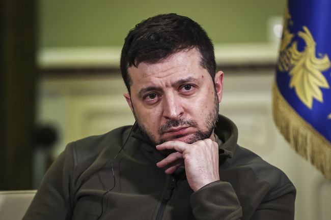Volodymyr-Zelensky-Deepfake-Ukraine-Business-1239124035