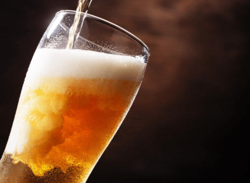 俺「ビールまずい」謎の勢力「一口目は美味いけどな！」