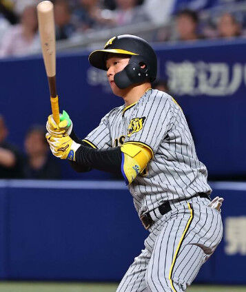 阪神・森下、中日マルティネスのマナー違反投球（3球3振）に憮然