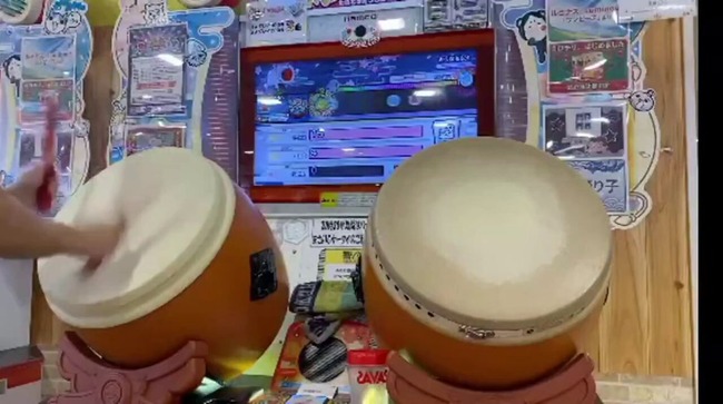 太鼓の達人プレイヤーさん、ガキにプレイを邪魔されて発狂してしまう