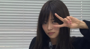 肹 	YouTube>11{ ->摜>27 