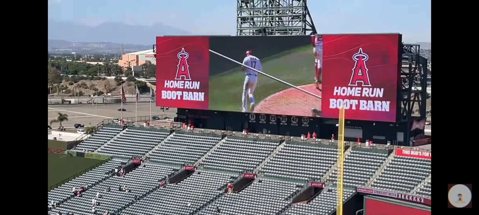 画像 大谷が27号ホームラン打った時のエンゼルスタジアムの外野席ｗｗｗｗｗｗ なんｊリーグ