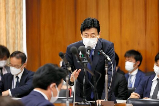 西村