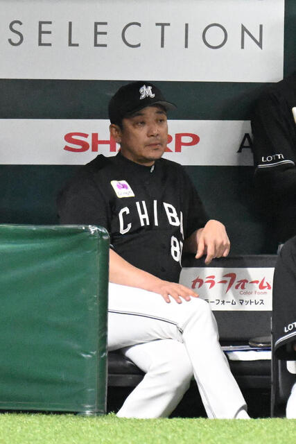 サブロー監督、SB牧原の3塁打のフェア判定にリクエスト→ホームランになってしまうｗｗｗｗｗｗｗｗｗｗ