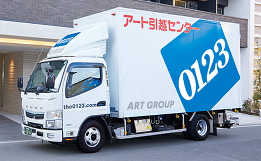 8976464