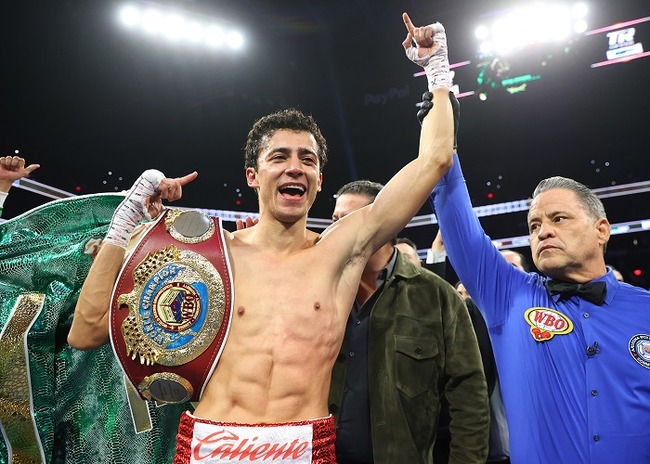 Rafael-Espinoza_victory2