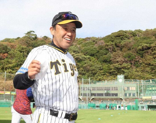 【阪神】岡田監督「盗塁、走塁は武器。打たなければ足を使いましょう」ｗｗｗｗｗ
