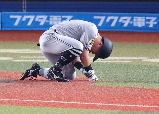 巨人浅野骨折 巨人浅野骨折
