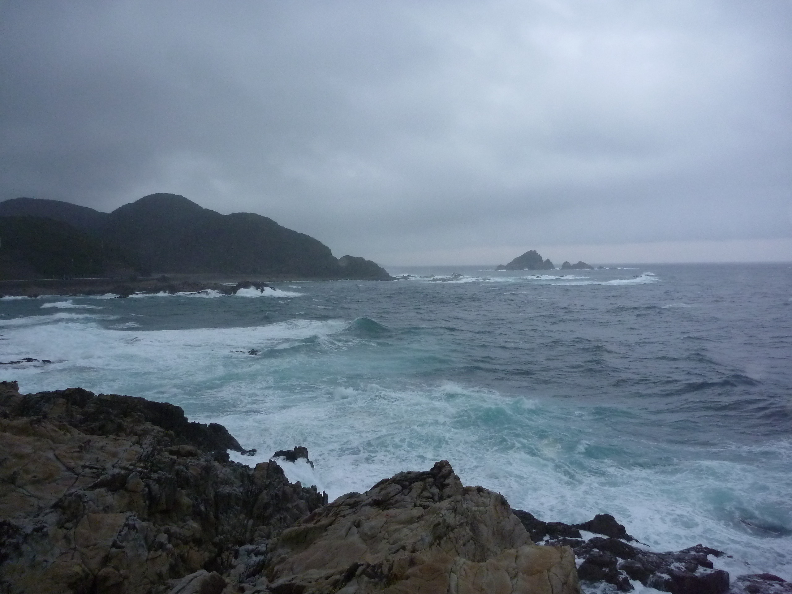 波高４メートル 大潮とはいかに Rock N Roll Fishing