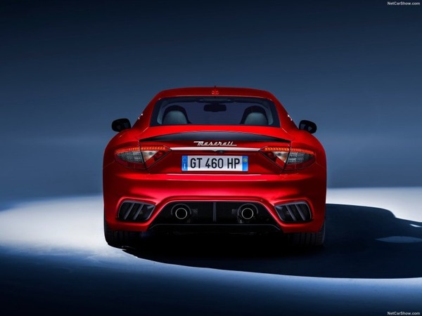 Maserati-GranTurismo-2018-1600-0a