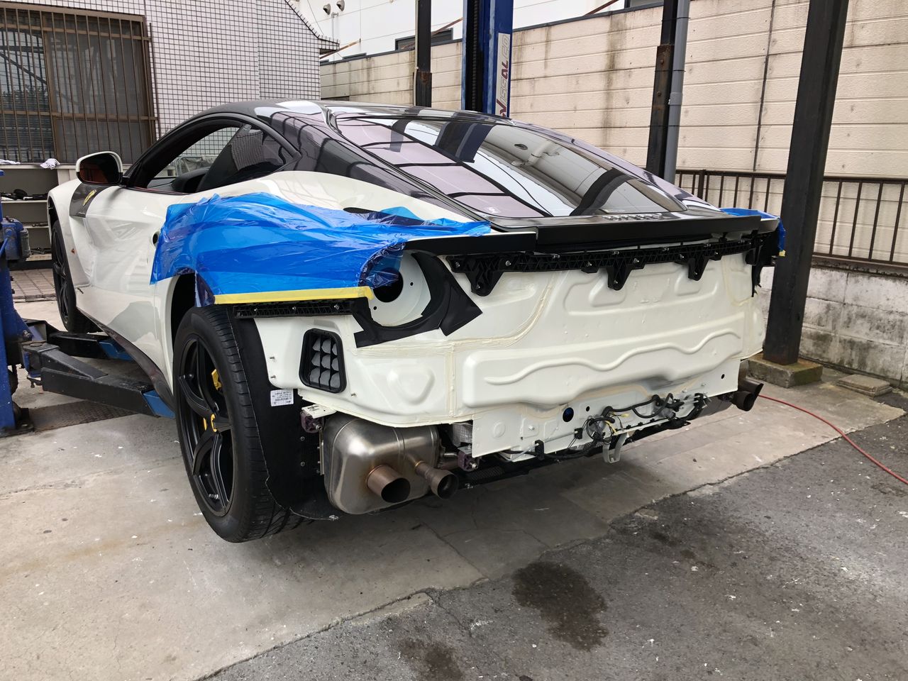 F12 ロックボデーマガジン
