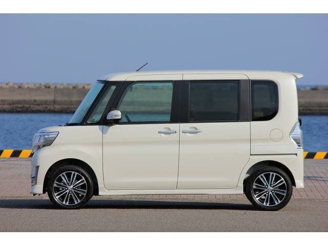 タント カスタムRS入庫しました☆ | ロックボデーマガジン