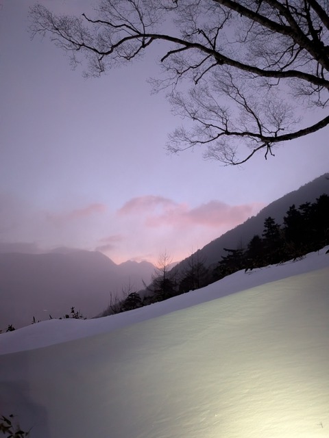 PXL_20260103_212317168