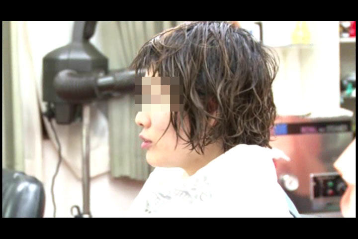 28歳olがボブヘアーをバリカンとハサミでバッサリ断髪されて金髪ベリーショートに 剃髪断髪フェチのための動画画像ブログ 28歳olがボブヘアーをバリカンとハサミでバッサリ断髪されて金髪ベリーショートに 剃髪断髪フェチのための動画画像ブログ