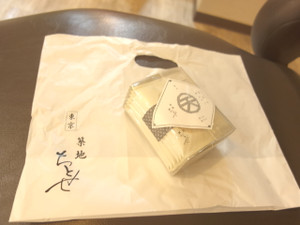 9556054e.jpg