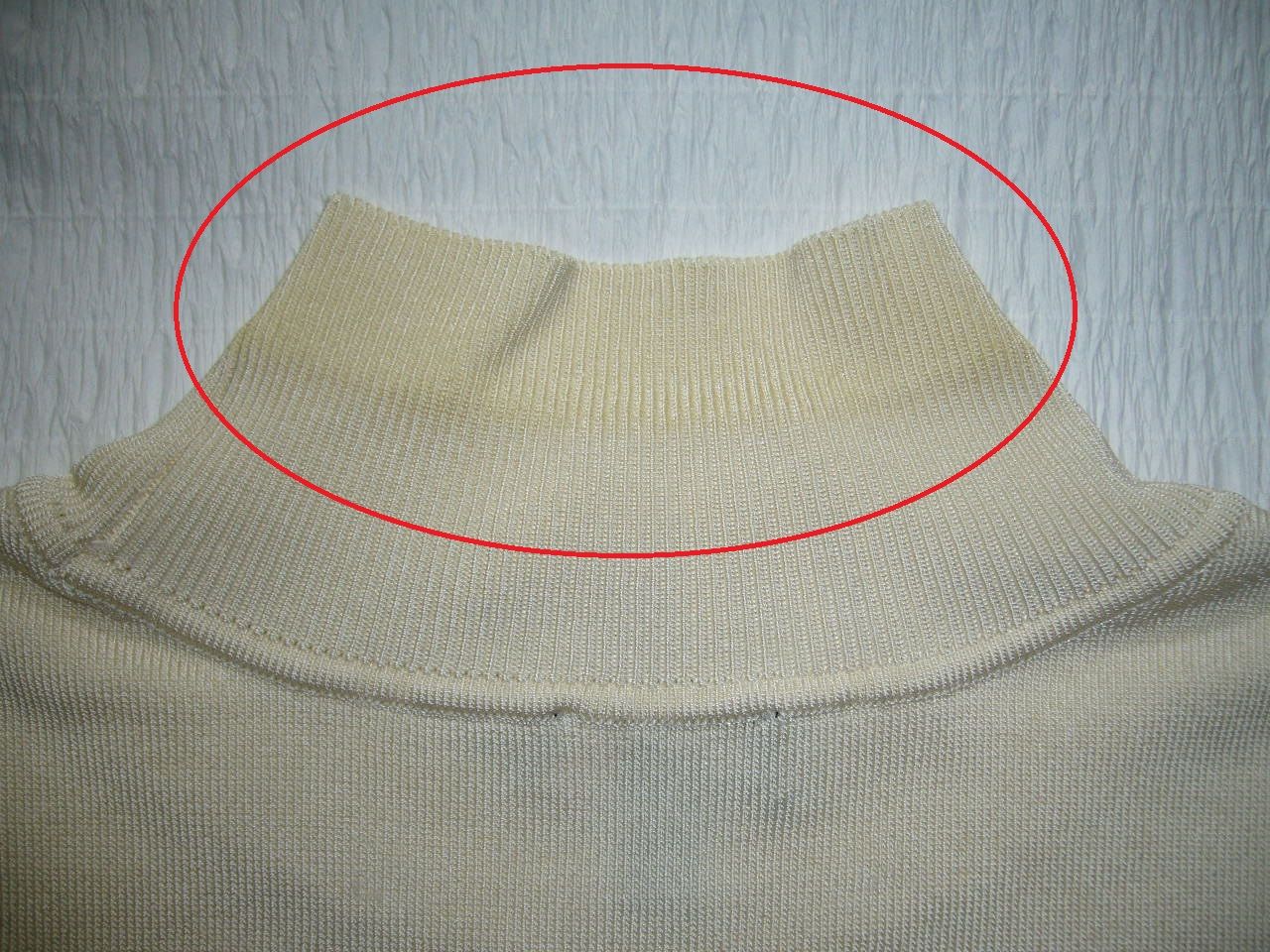 タルボットのサマーセーターの襟の黄ばみしみぬき シエルブルー作業事例集