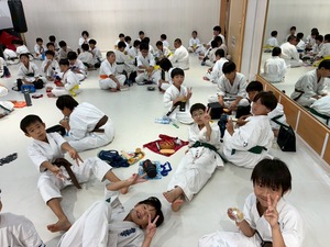 29D5D133-052A-47F1-A9E9-529B26CF4AE8