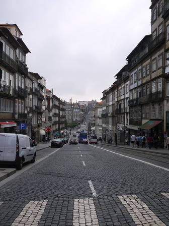 P1020404