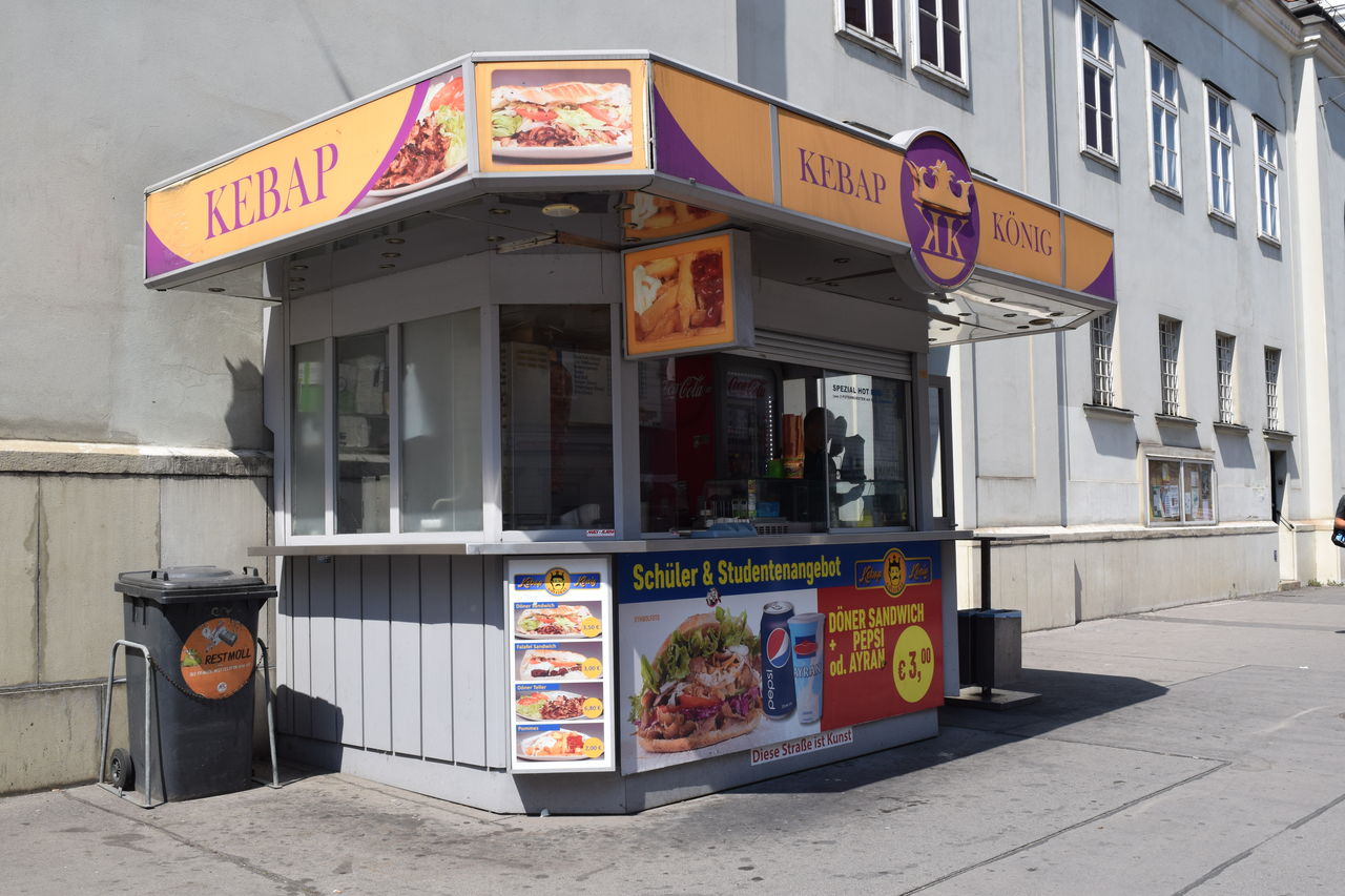 旅いちご 夏旅 中欧 ウィーン Kebabkonigでケバブランチ