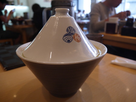 P1040525
