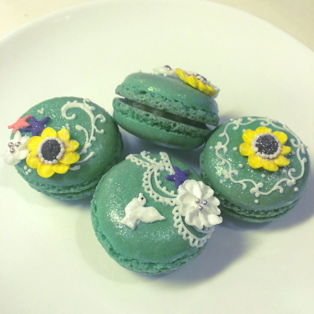 お久しぶりのアイシングマカロン ろこやま製菓