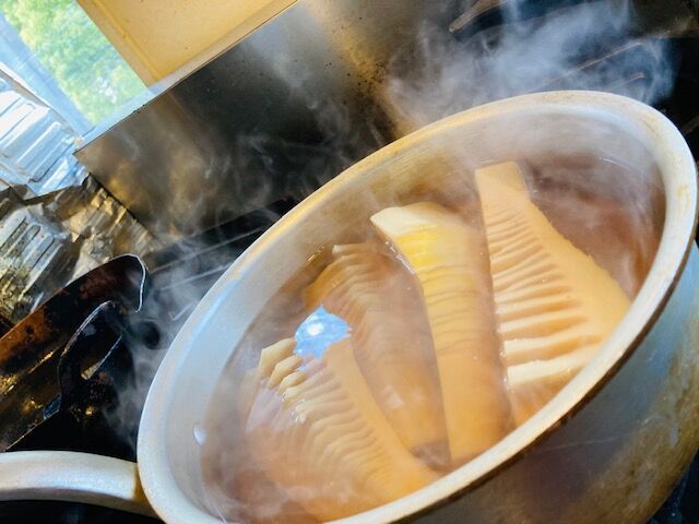 Dining六望 プラス 雨後の たけのこ 木香ばら Dining六望 プラス 雨後の たけのこ 木香ばら