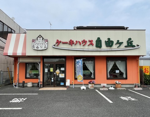 9D4DA6B9-34CB-4801-93E8-DA31BB66BFBE