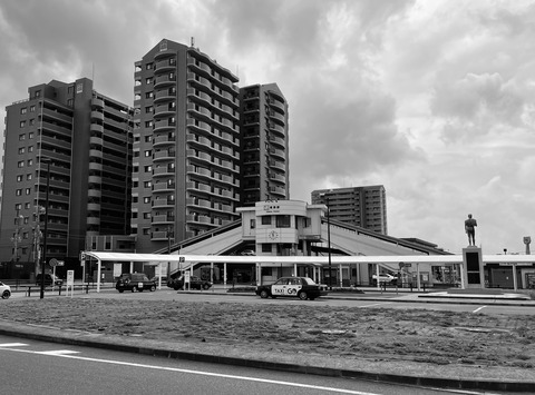 C9A306C3-9914-4661-A0FB-84BD86A3C569