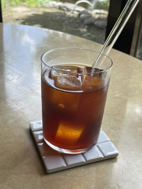 B0688E22-5173-47F4-BACC-391AB8DEC52B