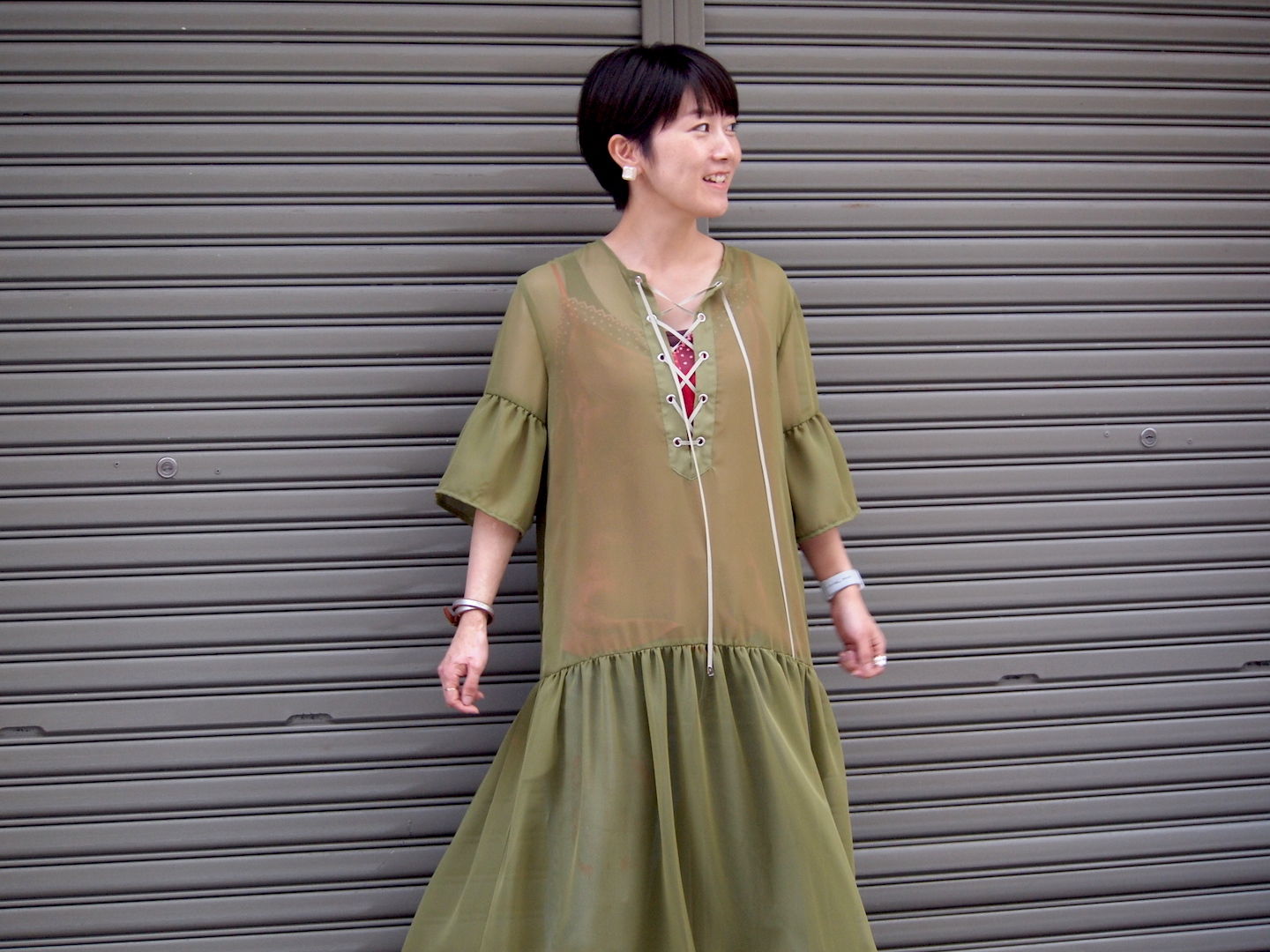 Hippiness 夏のワンピース Hippinessの服と人々