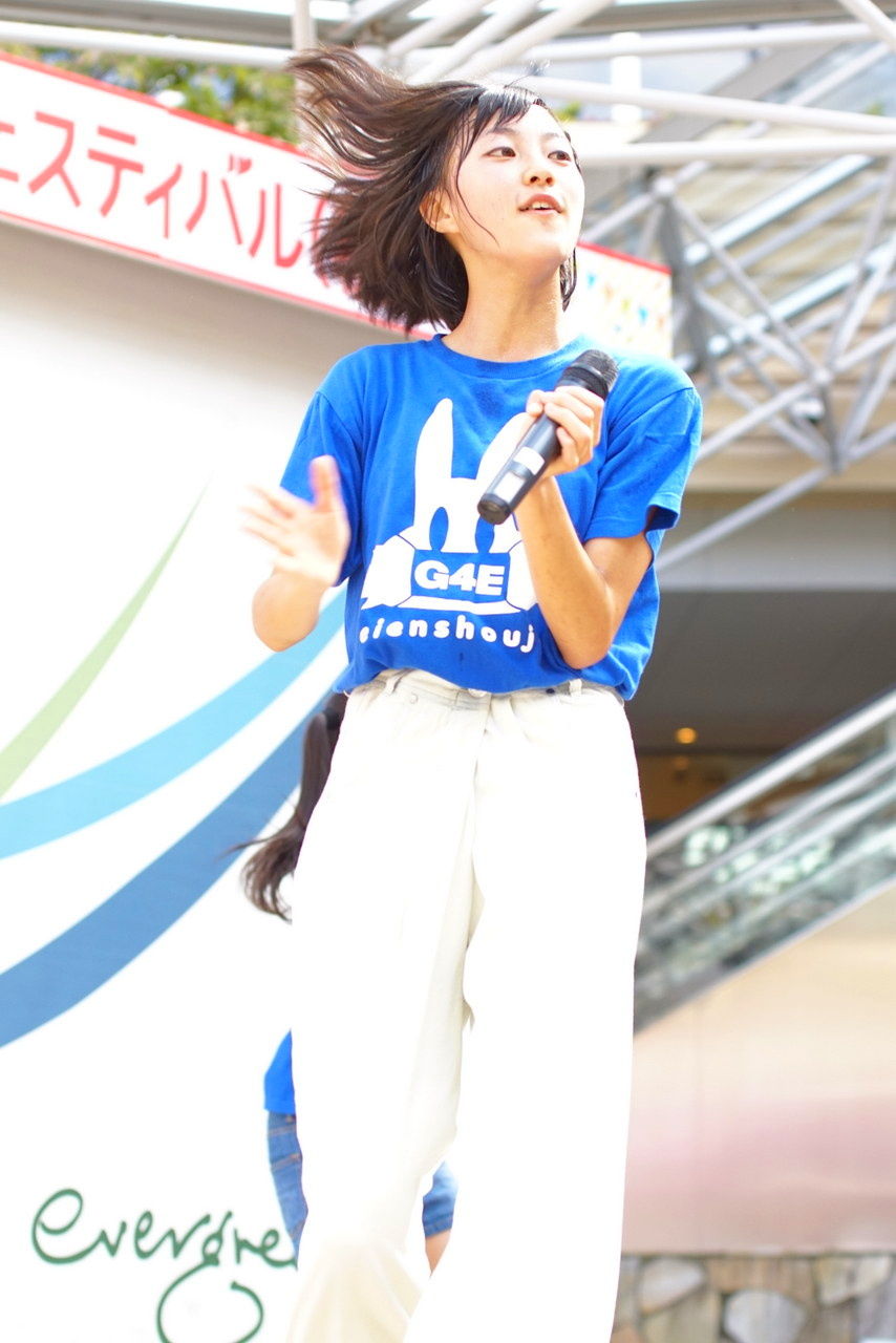 ロマのブログ : 2015/9/21 ららぽーと横浜 GIRLS4EVER 4