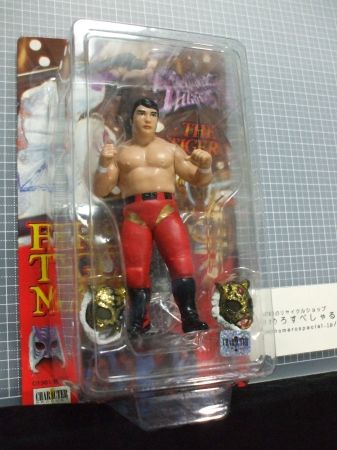 未開封品】初代タイガーマスク DXフィギュア キャラプロ製 佐山