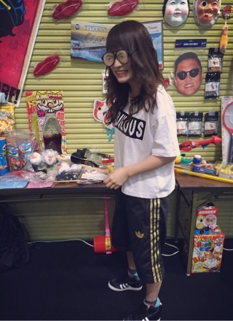 o0480066213317957875