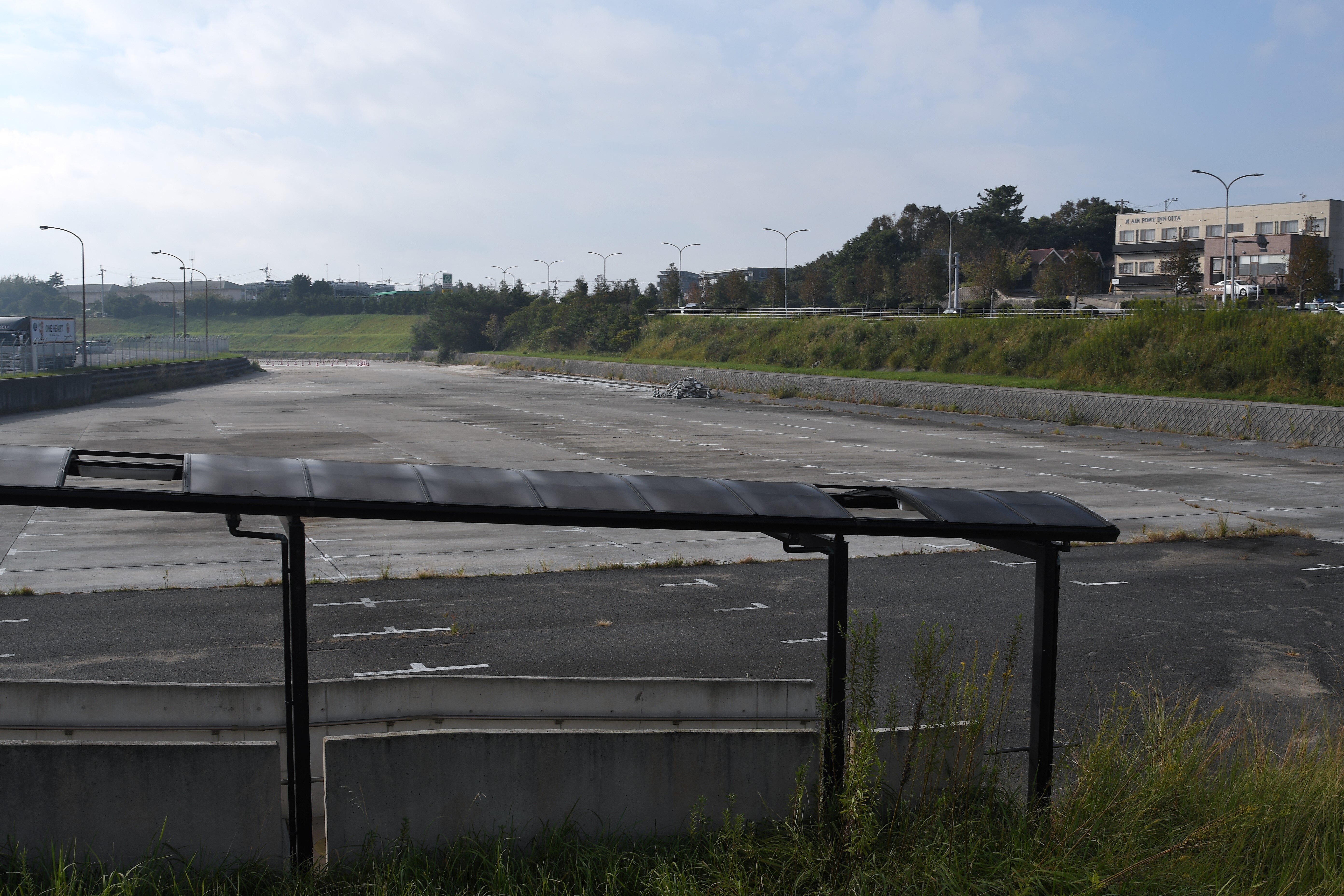 22年10月16日 日 大分空港 外来機待機室 22年10月16日 日 大分空港 外来機待機室