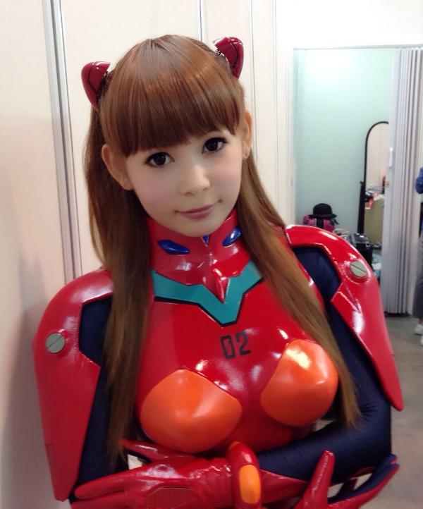 話題とかニュースとか 短足アスカコス中川翔子 生涯アスカ派です ウザッ