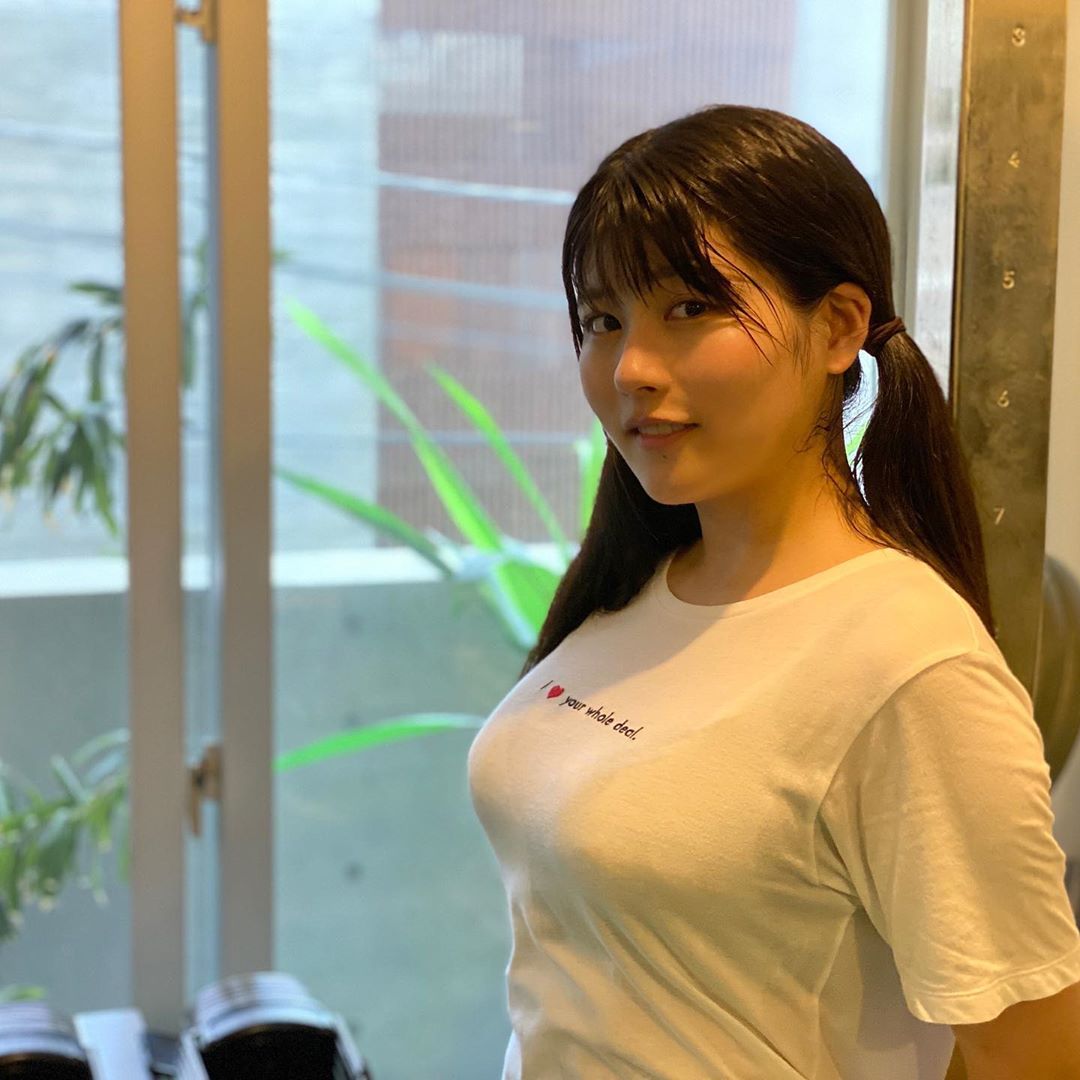 薄着で下着が透けてる女の子っていいよね えちえちニュースjapan