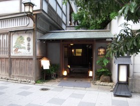 c8efdbc6.jpg
