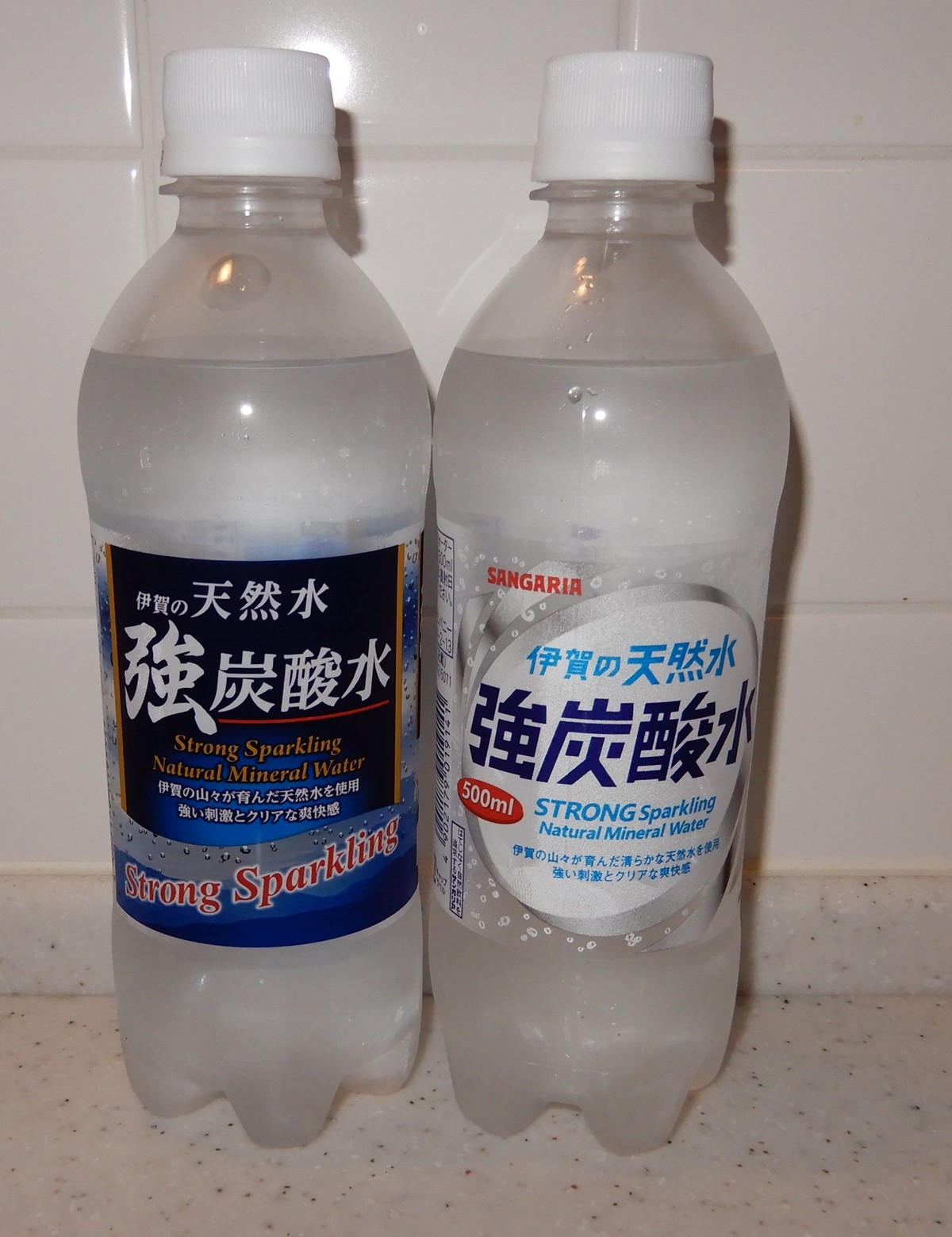 どちらも偽りなしの強炭酸と 偽りありアリの中国人 Jsb Bwv 565 新 読後充実度 84ppm のお話