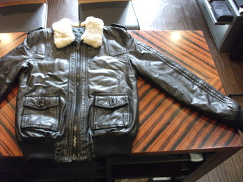 レザージャケット 『身幅~AH~袖口つめ、肩幅詰め、着丈詰め』