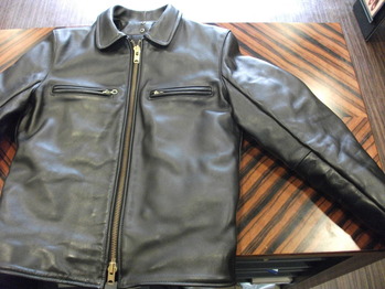 レザージャケット 『身幅~AH~袖巾つめ、マチ取り』