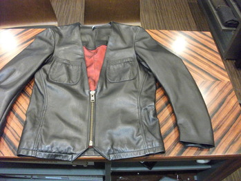 レザージャケット　『リサイズ＆リメイク、総裏地替え』