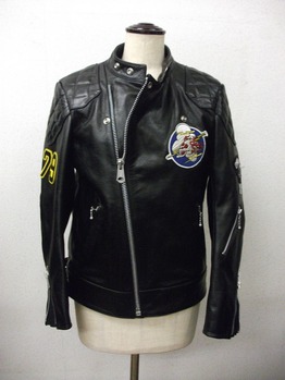 ライダースジャケット 『上で袖丈つめ&ワッペン移動』