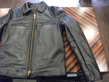 レザージャケット 『身幅~AH~袖巾つめ、マチ取り』