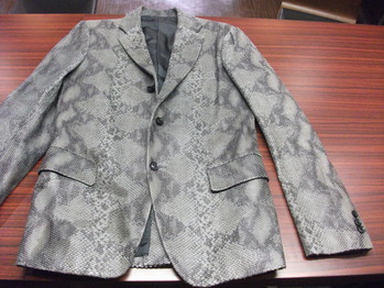 レザージャケット 『身幅~AH~袖幅つめ、肩幅詰め、上で袖丈詰め』