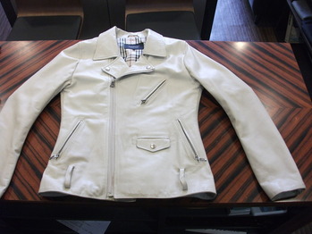 レザージャケット 『身幅~AH~袖巾つめ、肩幅つめ』