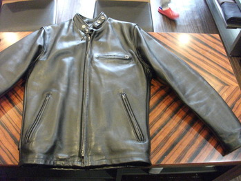 レザージャケット　『身幅～AH～袖幅つめ』