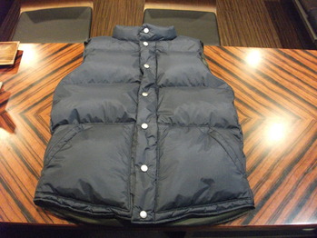 ダウンベスト 『身幅~AH~裾幅つめ』