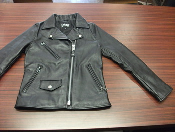レザージャケット 『身幅~AH~袖幅つめ、上で袖丈詰め』